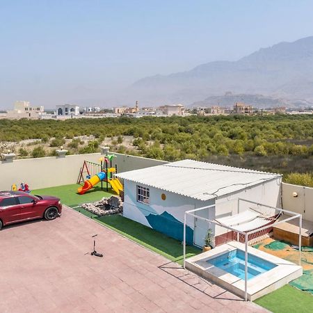 Villa Lazeemah Chalet استراحة اللزيمه à Ras el Kaïmah Extérieur photo